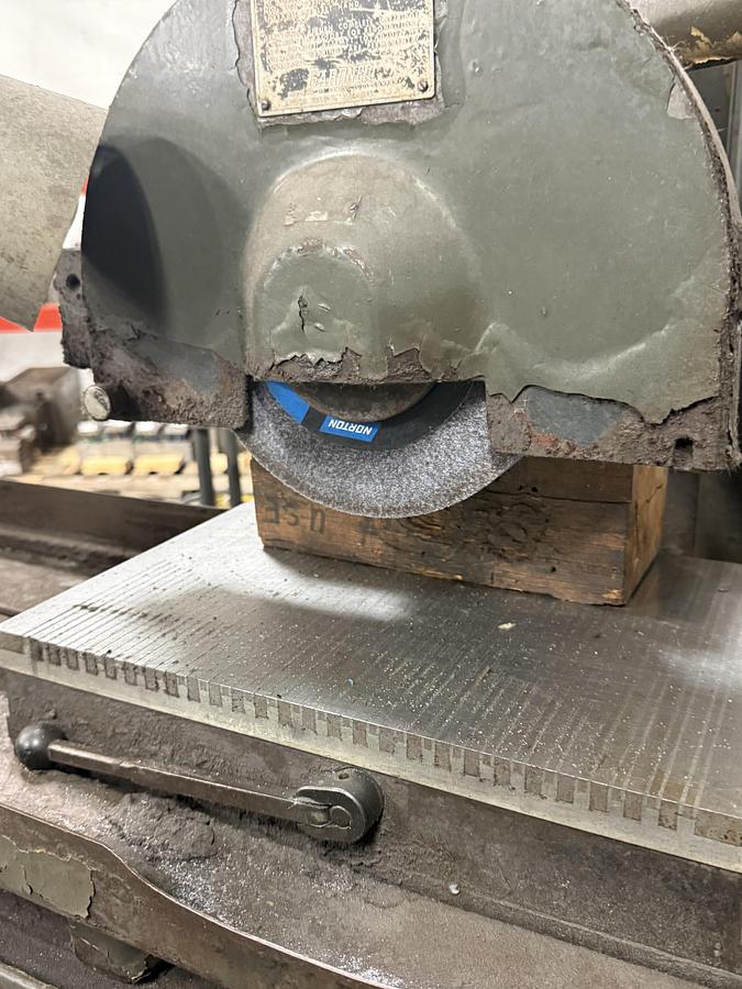 10" x 15" Gardner #1-1/2, hand feed surface grinder with Walker magnetic chuck
