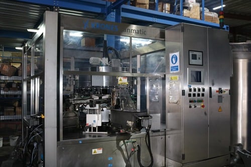 Krones #Canmatic, Labeler For Glass Or Pet Containers, +/- 2.5mm glass container height, +/- 2.5-6mm PET
