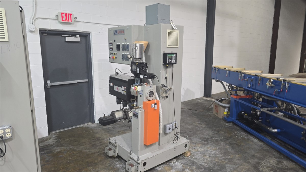 1" American Kuhne, extruder, 24:1 L/D ratio, 42" centerline, rectangular feed throat, Eurotherm 3208 temp