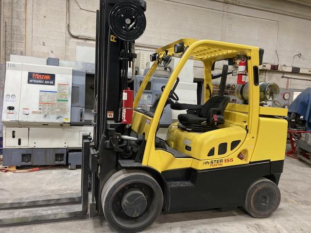 15500 lb. Hyster #S155FT, forklift, 185" lift height, 24" load center, 72" & 48" forks, 101 HP propane