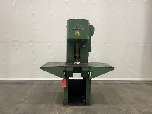 8 Ton, Denison, Hydraulic Multipress, 12" stroke, 2.25" ram diameter, 7" throat, 18" daylight, 9 GPM pump