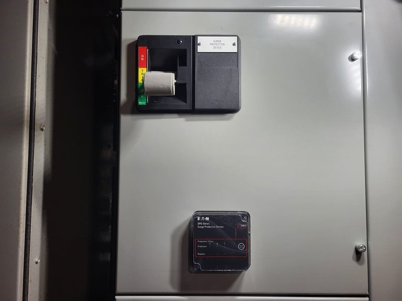 Eaton, MCC Unit, 600 Volt Breaker w/ Surge Protective Device