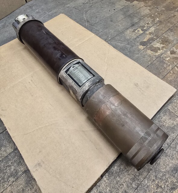 S &C Electric Co #SM-58, 86341R2, Power Fuse Holder, 7.2 KV, w/ 7" Muffler