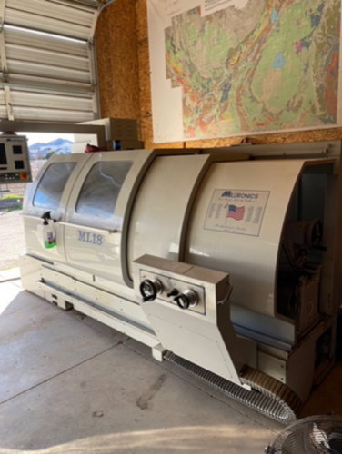 19" x 27.9"/12.8" Milltronics #ML18, cnc gap lathe, 100-2600 RPM, 2.6" bore, 24/15 HP, 12" x 63.5" travel