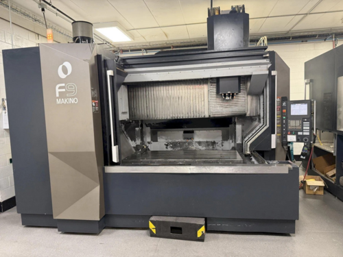 Makino #F9, CNC Vertical Machining Center, 72.8" x 31.5" table, 63" X, 31.5" Y, 25.6" Z, 40 HP, 20000 RPM, 48