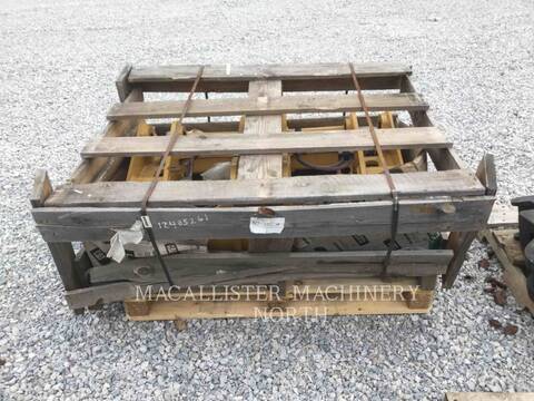Caterpillar Work Tools (Serialized) 924K ISOQC, Quick Coupler, S/N: 3745793,