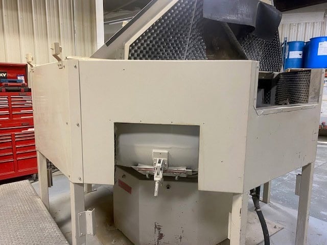 12 cu.ft. Almco #OR-25CLR, Round Bowl Vibratory Finisher, 25" bowl, sound attenuated enclosure, 460 V., 1982