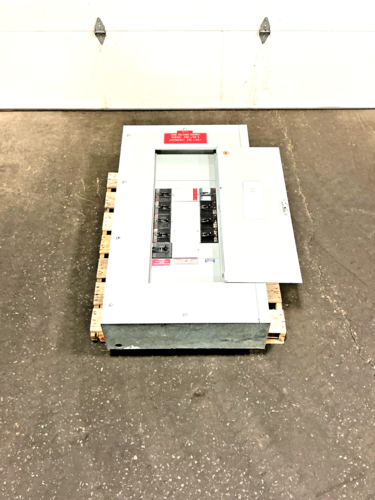 225 Amp. General Electric, CCB panelboard, 480Y/277 Volts, 3 phase, 4 wire