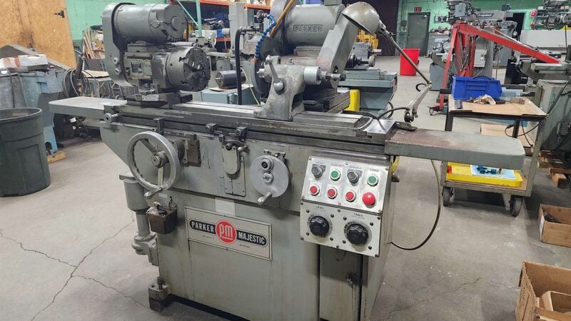 12" x 20" Parker Majestic #1, universal outside dimension cylindrical grinder, 10" wheel, 8" 6-jaw chuck, one