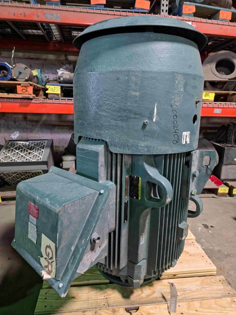 200 HP 1800 RPM Baldor Reliance, Frame 447LP, TEFC BB, 460 Volts, New Surplus