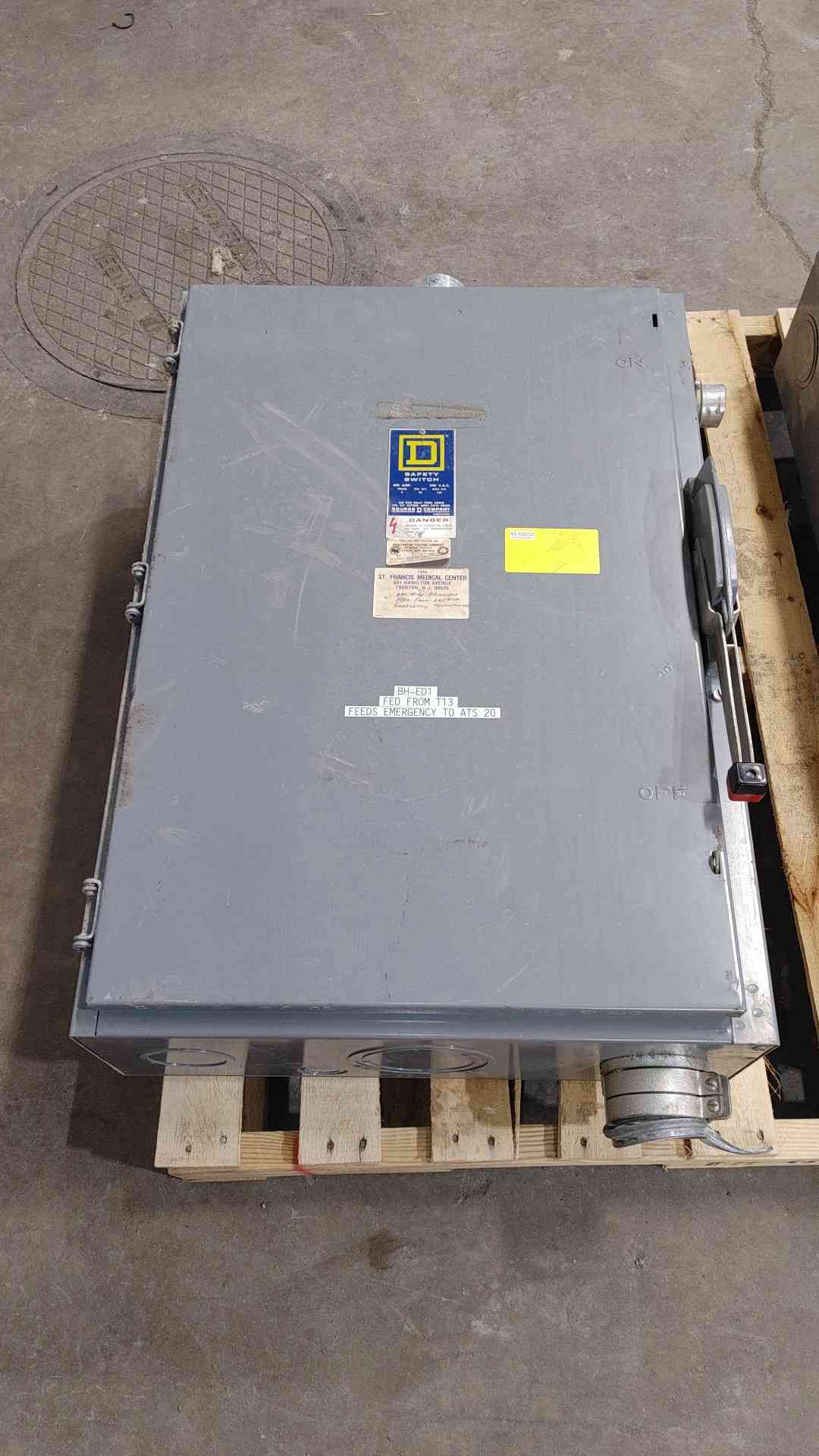 400 Amp. Square D #H325N, Safety Switch, 240 VAC, 3PH