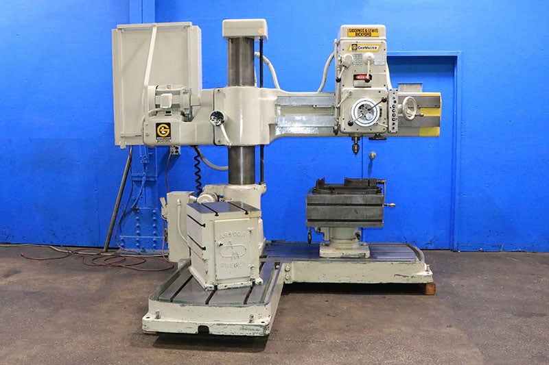 4' -9" Giddings & Lewis Bickford #ChipMaster, radial drill, right angle base, 2 box table, #4MT, 1983
