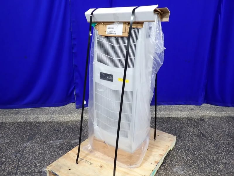 nVent #G521246G050, Air Conditioner, R134A, 10448/11583 BTU Cooling, 400/150 psig, 400/460 V.