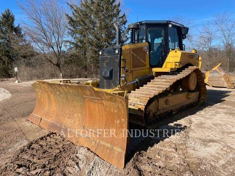 Caterpillar D6-20VPAT, 2397 hours, S/N: HR900403, 2020