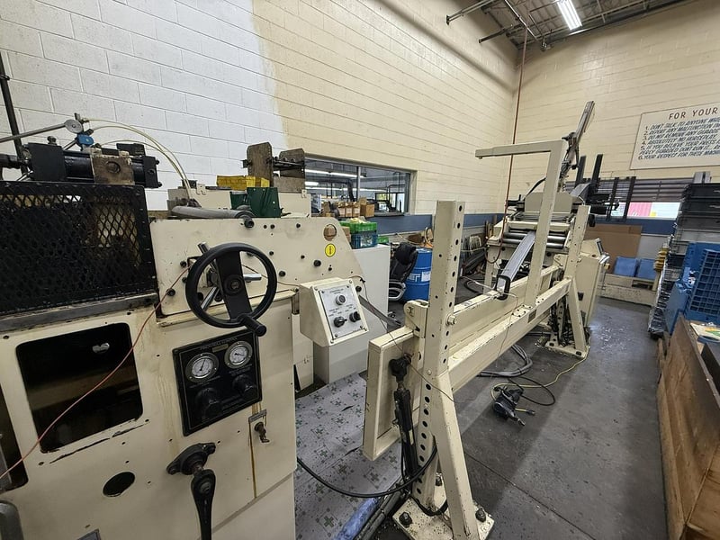 26" x .09" Minster #MEF4-26S, servo coil feed line, feeder, threading table, 7-roll straightener, uncoiler