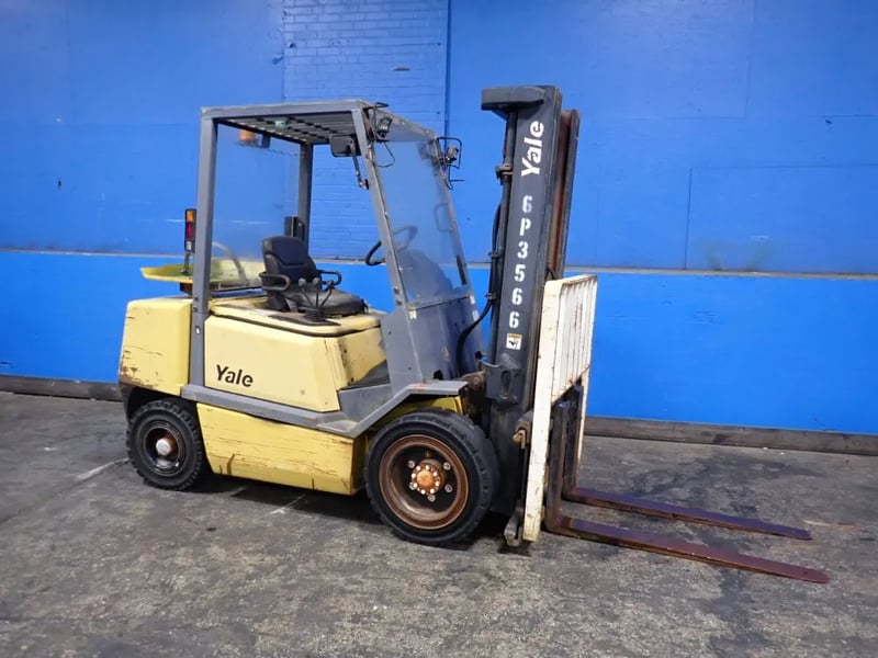 5200 lb. Yale #GLP060TGE86.4, Propane Forklift, 5" x 47" Forks, 187.8" Lift height, 85" Mast, Adjustable