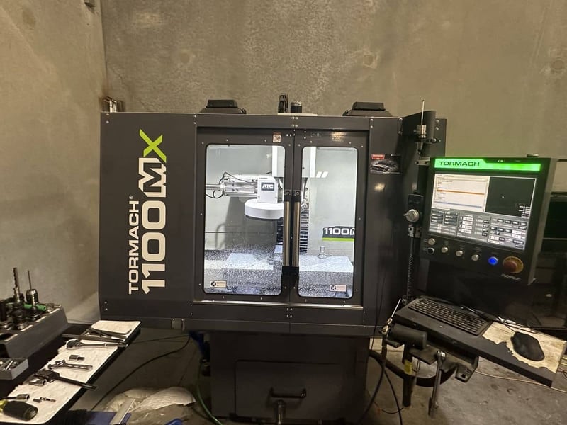 Tormach #1100MX, CNC milling machine, 18" X, 11" Y, 16.2" Z, 10000 RPM, 34" x 9.5" table, 2021