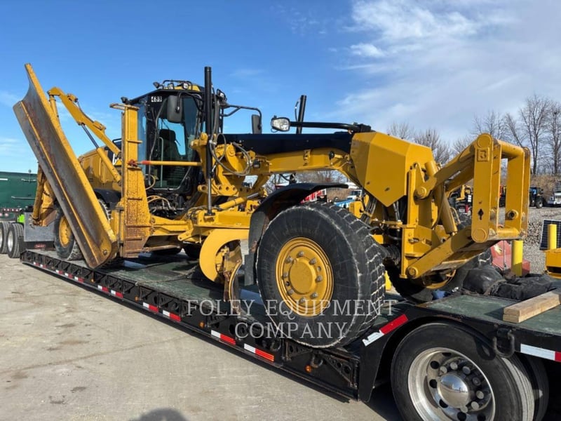 Caterpillar 140M2AW, Motor Grader, 9725 hours, S/N: R9G00255, 2013