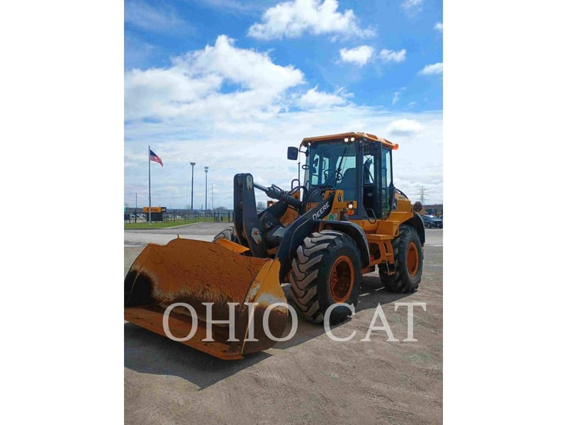 Deere & Co. 524P, Wheel Loader, 997 hours, S/N: PLZ17386, 2023