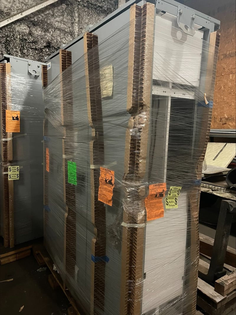 Eaton 4160V/60H Indoor NEMA 1 Load Break Switch Lineup, brand new