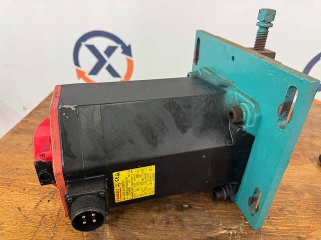 6 kW FANUC Servo Motor A06B-0273-B200#0100 - 3000 RPM