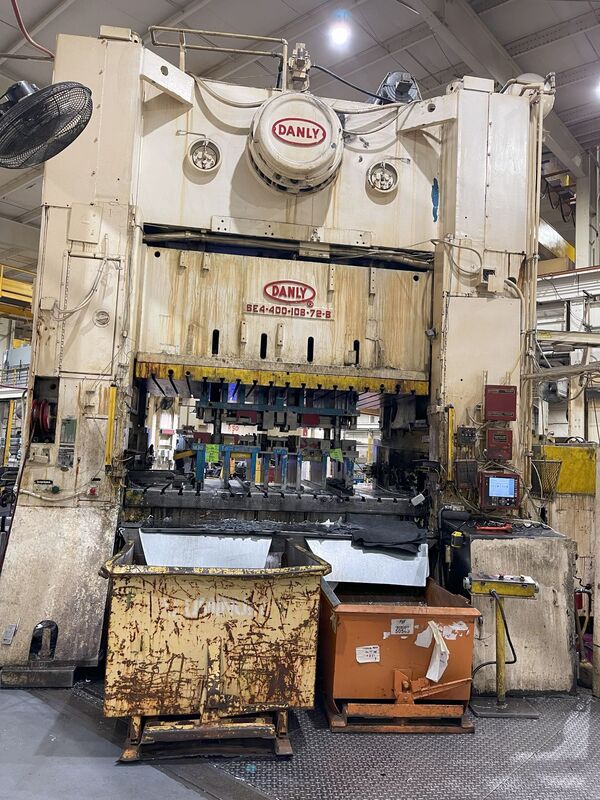 400 Ton, Danly #SE4-400-108x72B, straight side double crank press, 12" stroke, 42" Shut Height, 10" adj.