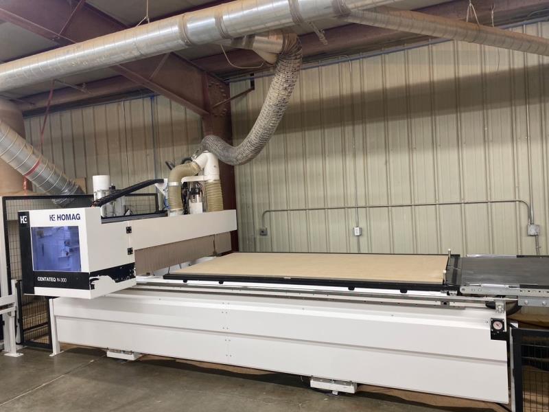 Homag #Centateq-N-300, Flat Table Machine w/ATC & Boring, 4' x 8' Table, 99.2" X, 49.2" Y, 9.6" Z, 16 HP, 24k