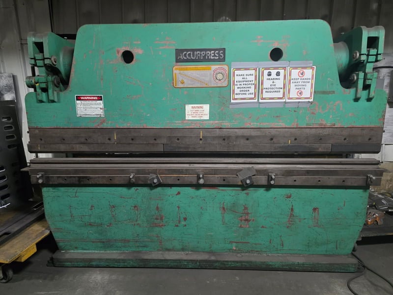130 Ton, Accurpress #713010, 10' overall, 100" between housing, 8" stroke, 10" throat, 1985