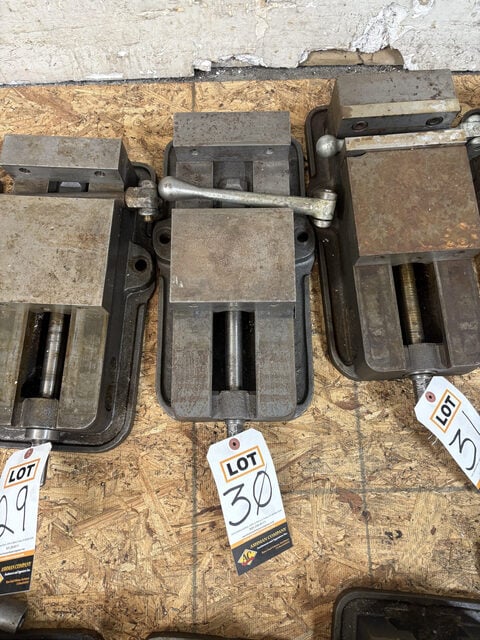 6" Kurt, heavy duty vise