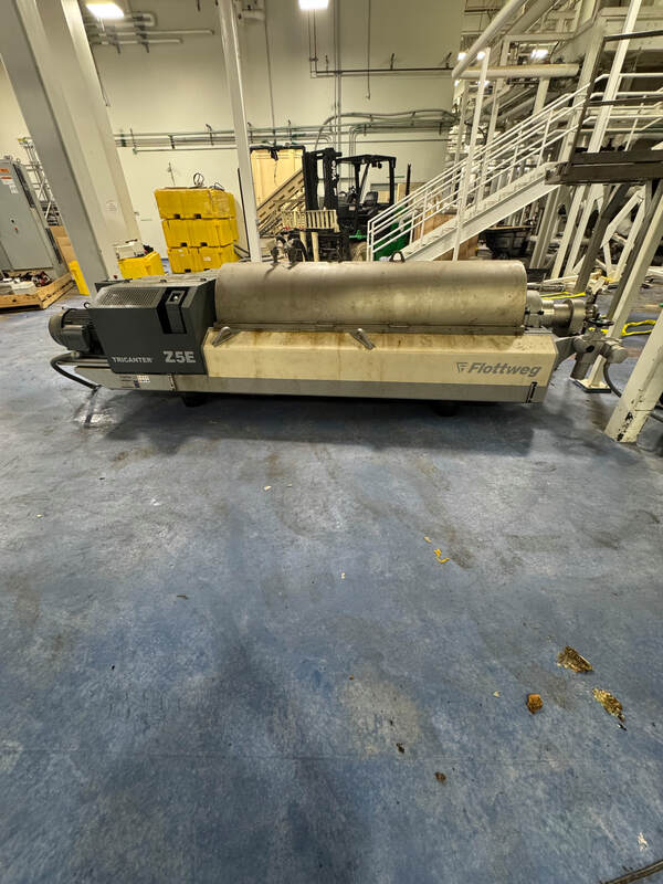 Flottweg #Z5E-4/441, tricanter centrifuge, 75 HP main, 25 HP scroll drive, hard faced scroll, 8&deg; beach, 3.11
