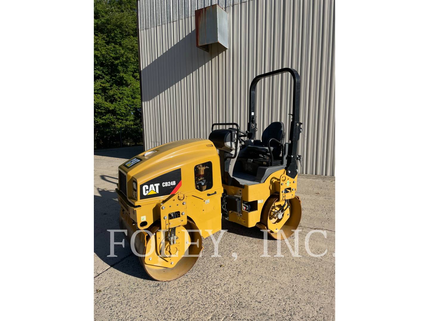Caterpillar CB24B, 1291 hours, S/N: 2X402035, 2019