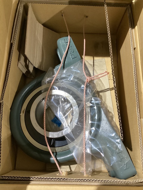 Ntn #ucp326d1, pillow block bearing unit 130mm, new