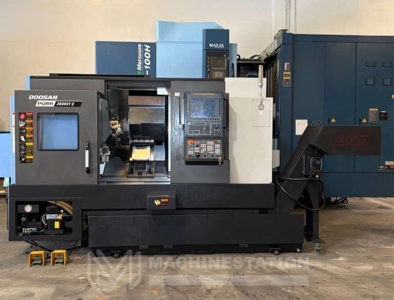 Daewoo Doosan #Puma-2600SYII, CNC lathe, 30.7" swing, 10" chuck, 3-jaw, 3.2" bar, 14.8" dia., 29.9" lgth