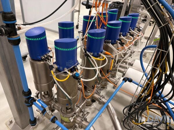 Alfa-Laval, Control Top Air Valve Clusters w/ Stainless Steel Manifold (10 available)