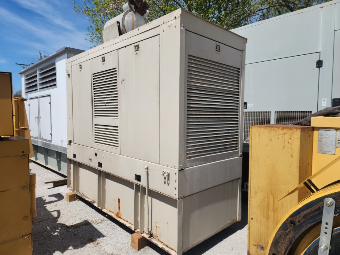 3000 lb. Raymond #SA-CSR30T, Electric Swing Reach Turret Forklift, FOR PARTS, 48 V., 2005
