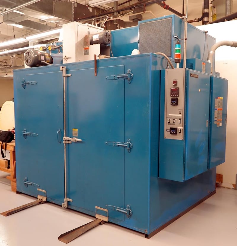 72" width x 72" H x 72" L Despatch, 500°F, electric, solvent rated