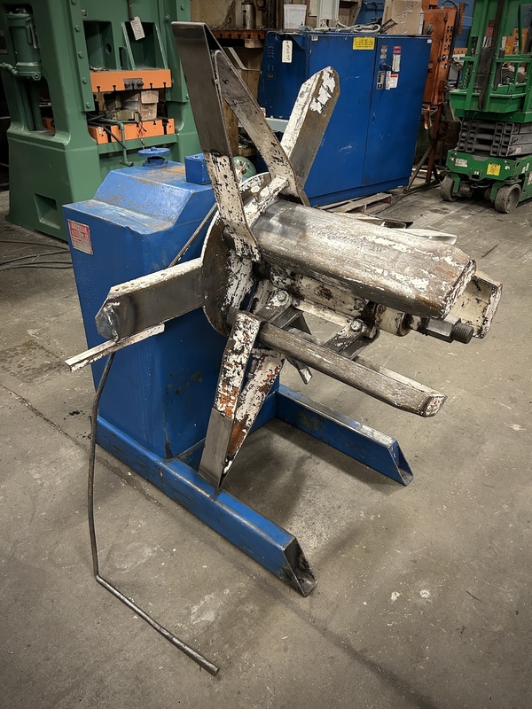 4,000 Lb. American #60, Motorized Reel, 24" width, 54" outside dimensions, 15.5-20.5" ID, 1980