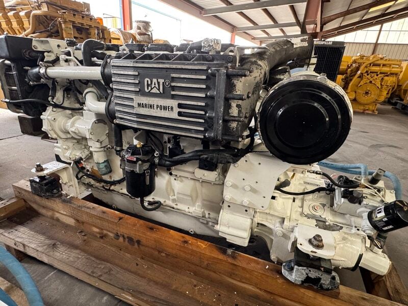 1000 HP Caterpillar #C18, diesel marine engine, 2300 RPM, Tier 1, 2007