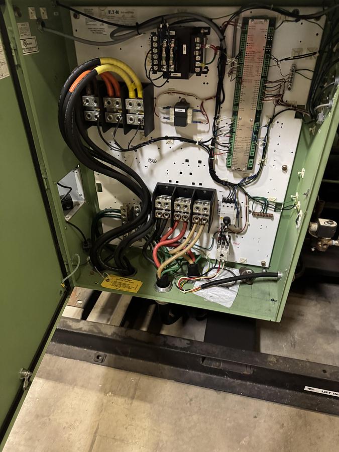 888 cfm, 125 psig, Sullair #V200S, Rotary Screw Air Compressor, 200 HP, 460 V., 2013