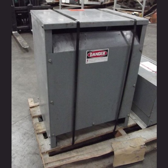 15 KVA 460 Primary, 460Y/266V Secondary, Square D #15T145HDIT, Dry Type Transformer 3 Phase