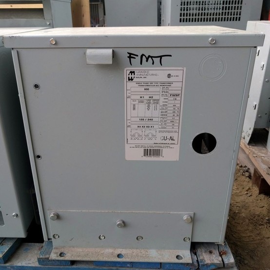 7.5 KVA 600 Primary, 120/240 Secondary, Hammond, Dry Type Transformer Single Phase