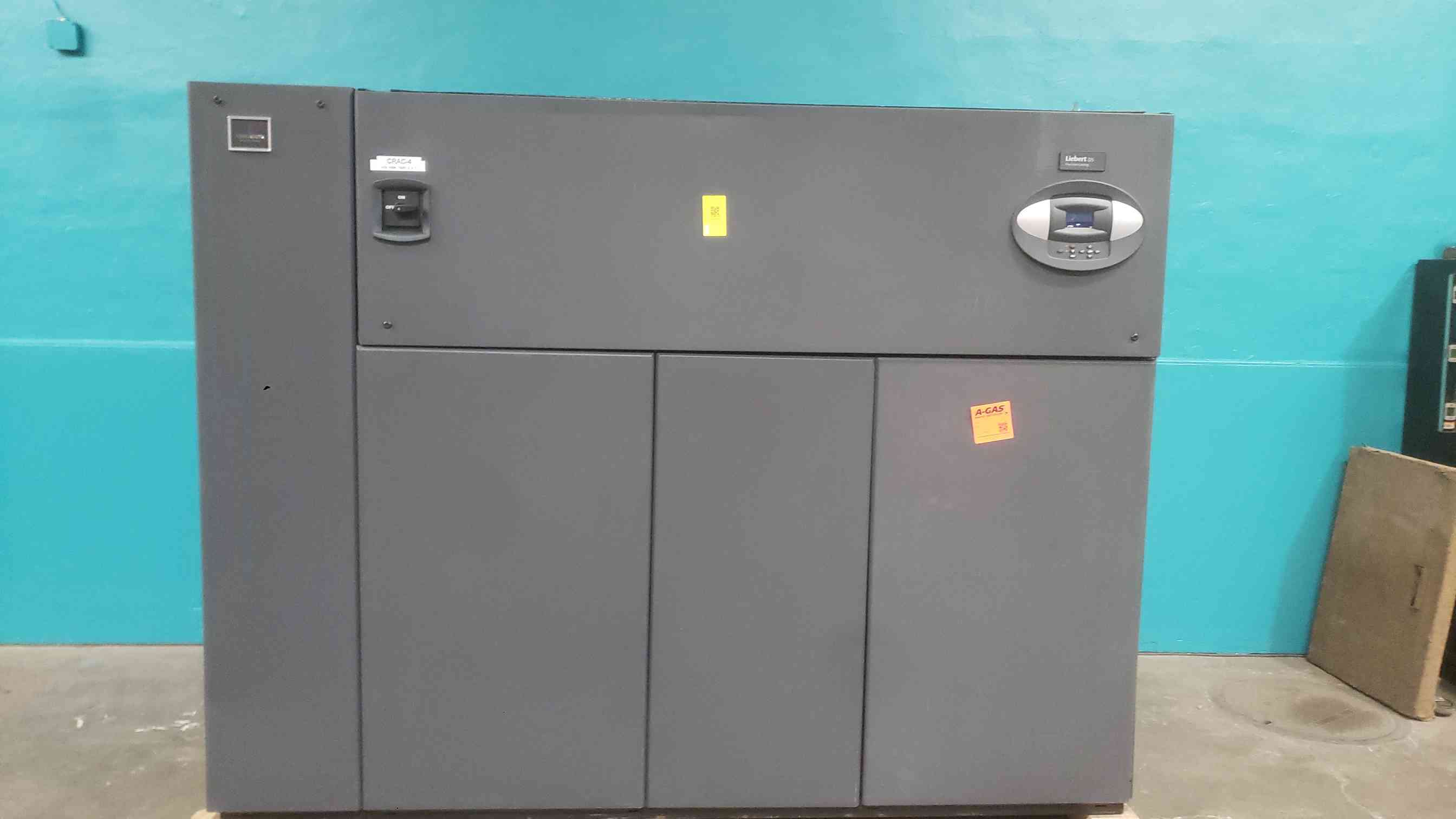 22 Ton Liebert #DS077ARA0EI340A, CRAC unit, precision cooling, 460 Volts, 3 phase
