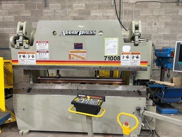 100 Ton, Accurpress #71008, 5-Axis CNC brake, 8' overall, 76" between housing, ETS 3000 Control updated 2026