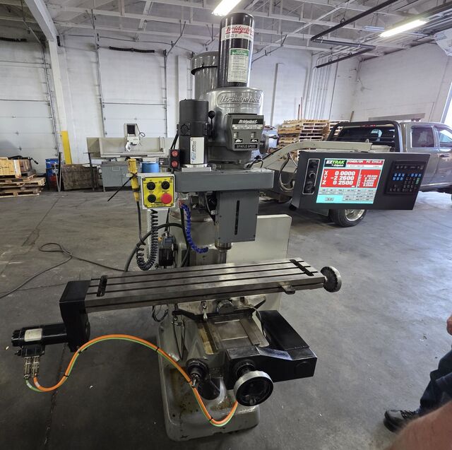 Bridgeport #Series-I, CNC vertical mill, 9" x48" tbl., 2 HP variable speed head, EZ Trak DX, 3-Axis, power