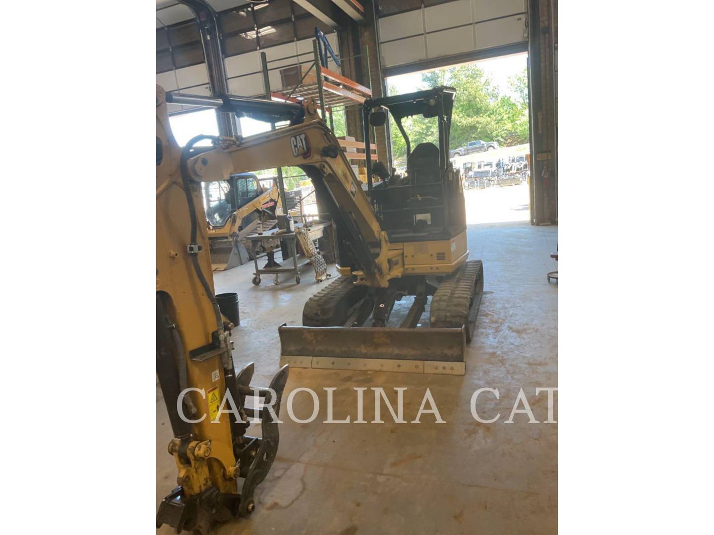 Cat 304 TH, Mini Excavator, 1351 hours, S/N: AN401022, 2022