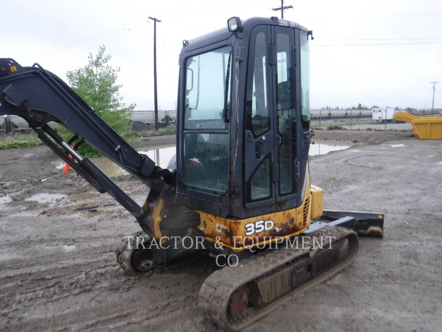 John Deere 35D, 5678 hours, S/N: 1FF035DXKCG271127, 2013