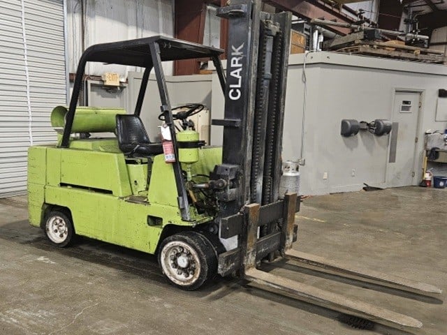 10000 lb. Clark #C500-100, forklift, 144" lift, 48" forks, propane fuel, inline 6 cylinder engine, 2-stage