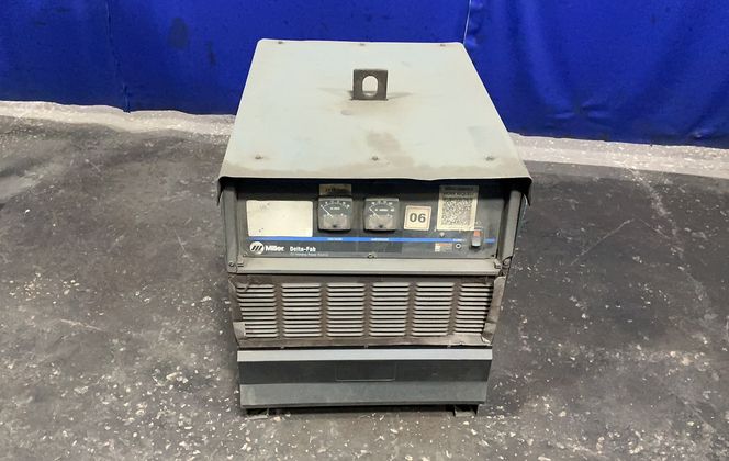 Miller #DELTA-FAB, CV/DC Welder, 375 Amps, 17.6 kW (2 available)