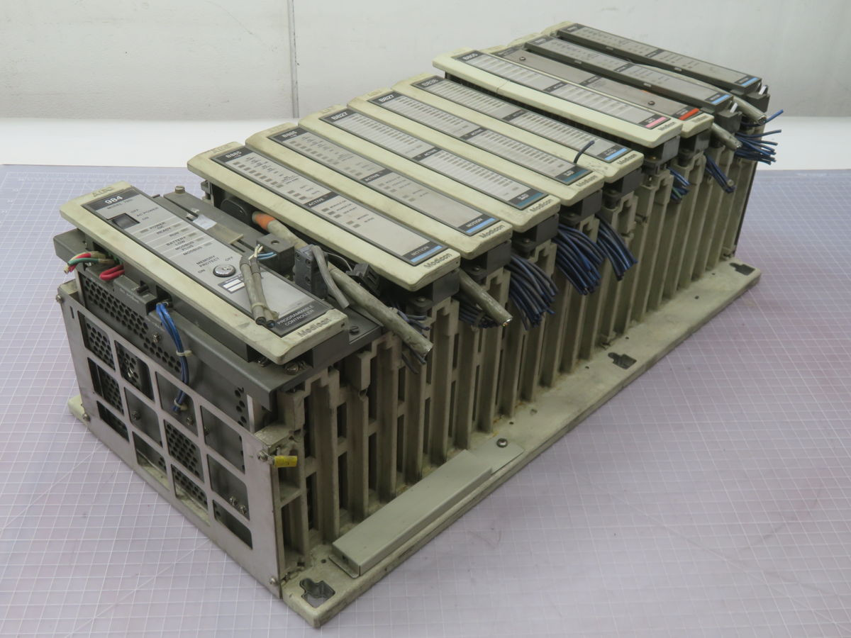 Modicon AS-B885-110, Controls PLCs
