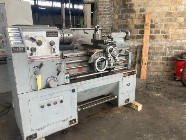 16" x 30" Victor #1630, Engine Lathe, 5 HP, 220 Volts, 3PH